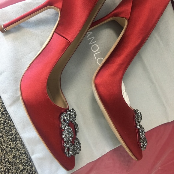 Manolo Blahnik Hangisi 115mm Satin Pumps, Red 39 - Picture 6 of 8